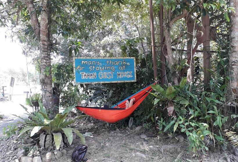 פנסיון Tahan Guest House