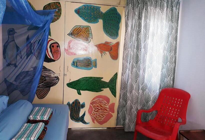 פנסיון Tahan Guest House