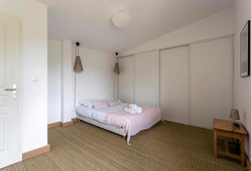 Пансион Villa Marcelline   Lyon