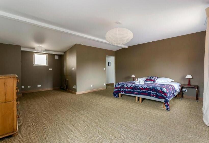 Пансион Villa Marcelline   Lyon