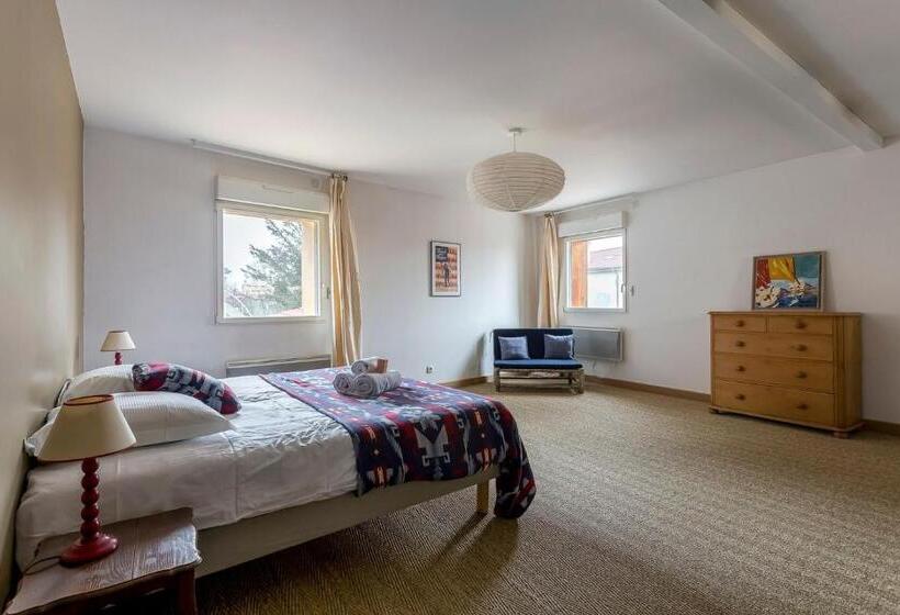 Пансион Villa Marcelline   Lyon