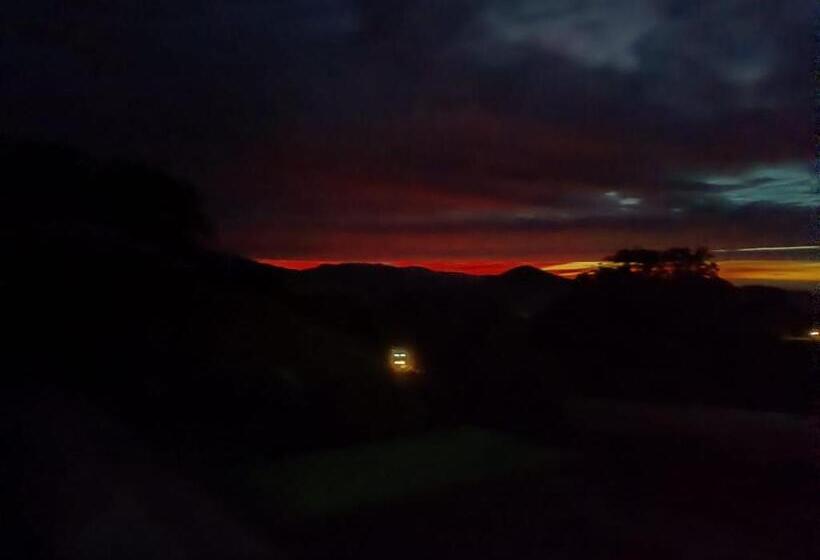 Курорт Cameron Highlands Blueberry Earth House