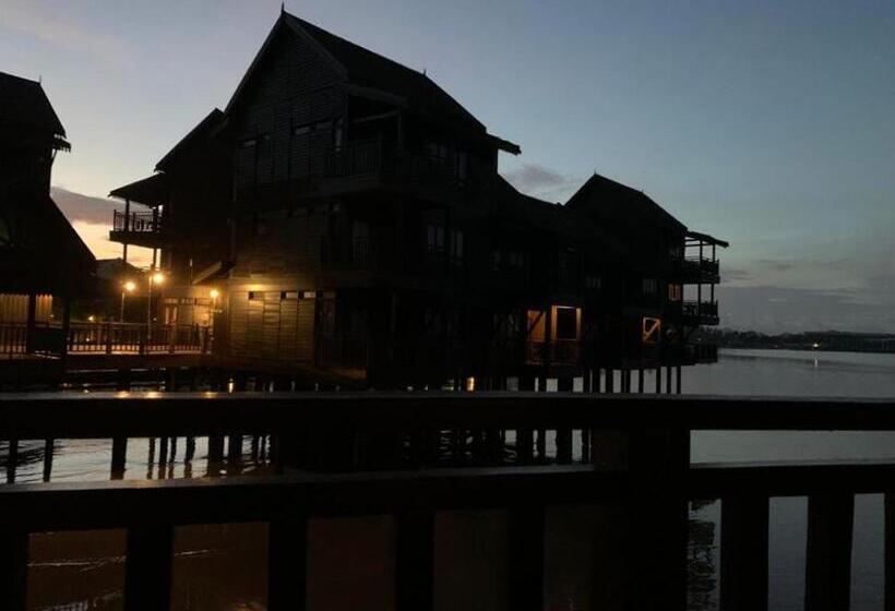 渡假胜地  The Lagoon Water Chalet