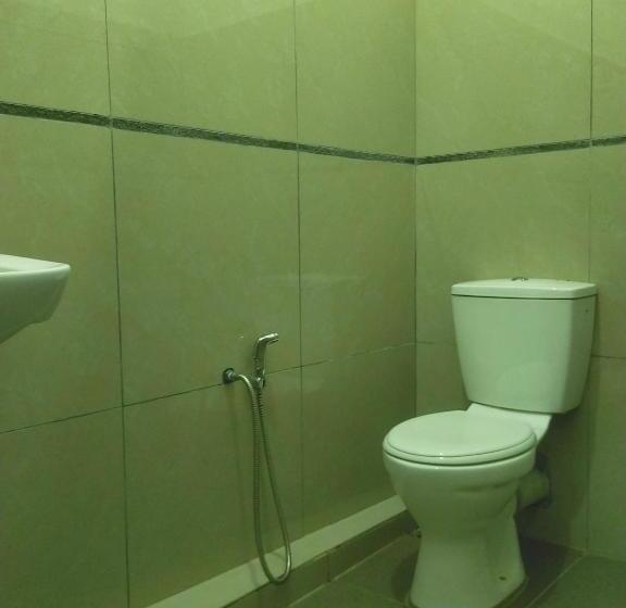 Sukau Tomanggong View Bed & Breakfast