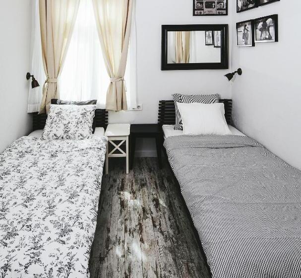 ユースホステル 5 Vintage Guest House