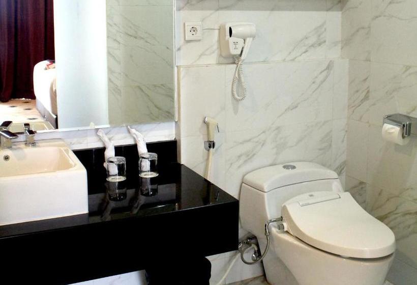 هتل Aquarius Boutique  Sampit