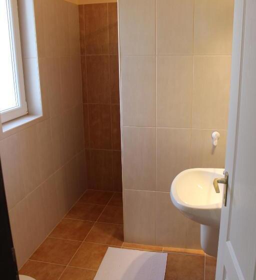 ベッドアンドブレックファースト Alice Panzió Gold