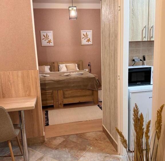 צימר Alice Vendégház