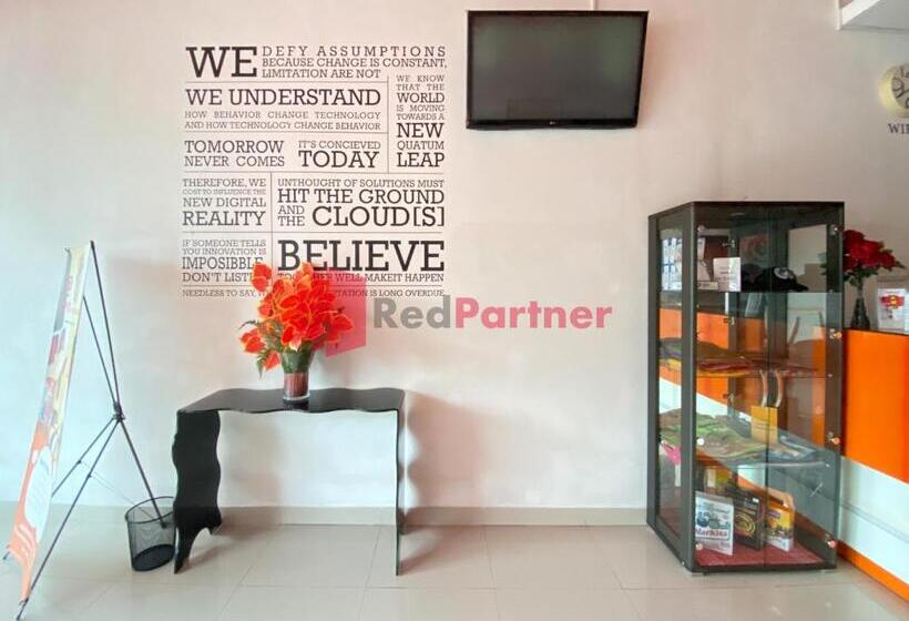 مبيت وإفطار Alpha Makassar Redpartner