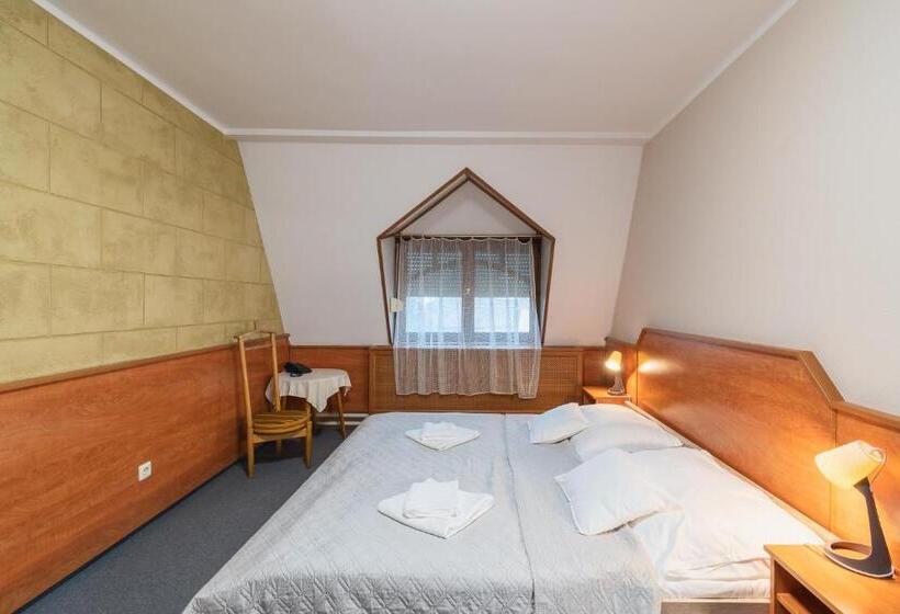 ベッドアンドブレックファースト Delanta Panzio