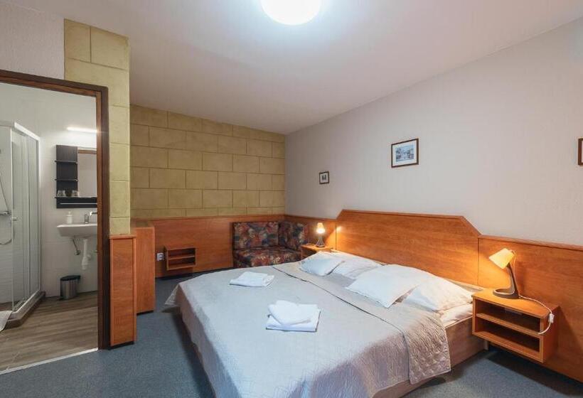 ベッドアンドブレックファースト Delanta Panzio