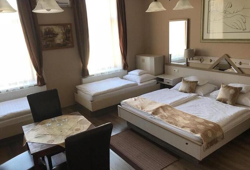 Bed and Breakfast Gőzmalom étterem és Panzió