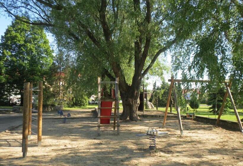 住宿加早餐 Hét Pecsét Fogadó étterem