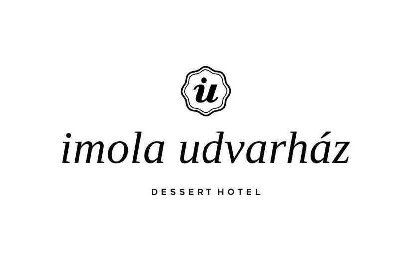 تختخواب و صبحانه Imola Udvarház Dessert