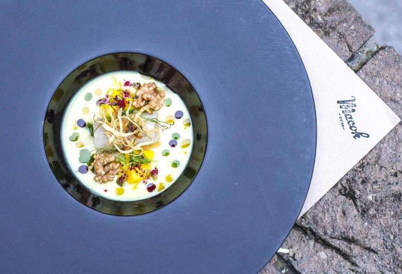 تختخواب و صبحانه Imola Udvarház Dessert