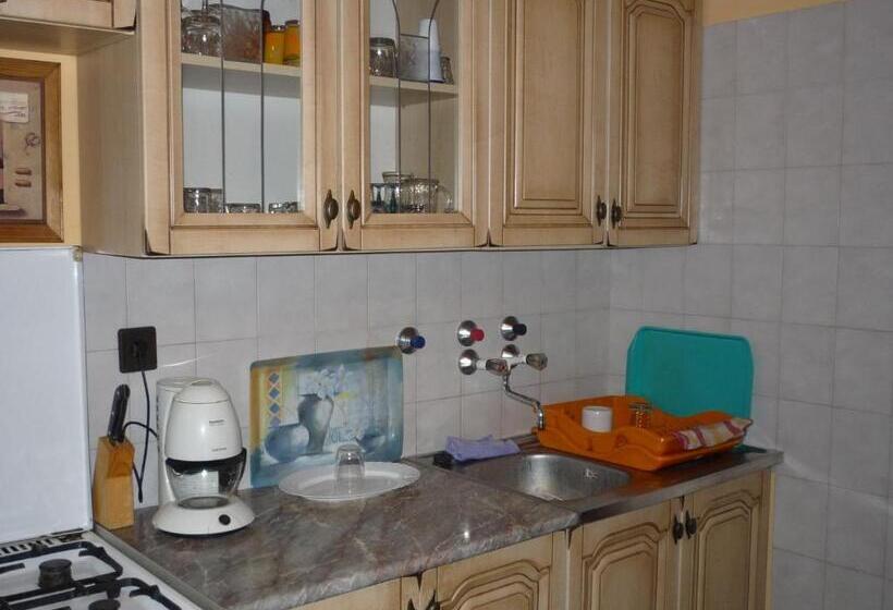 مبيت وإفطار éjjelibagoly Vendégház