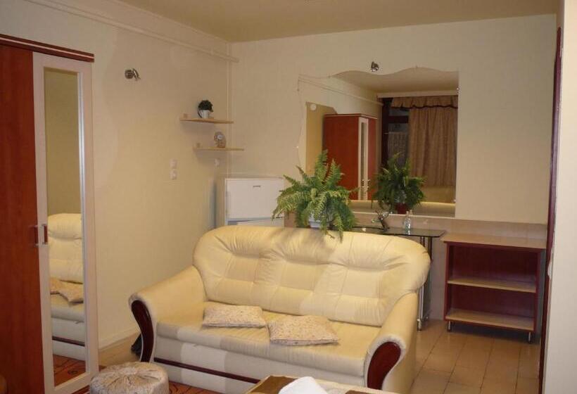 مبيت وإفطار éjjelibagoly Vendégház