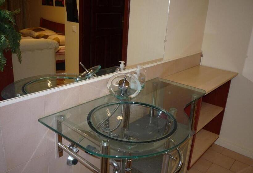 مبيت وإفطار éjjelibagoly Vendégház