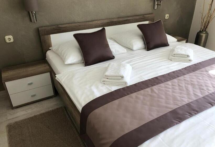 تختخواب و صبحانه Judit Vendégház