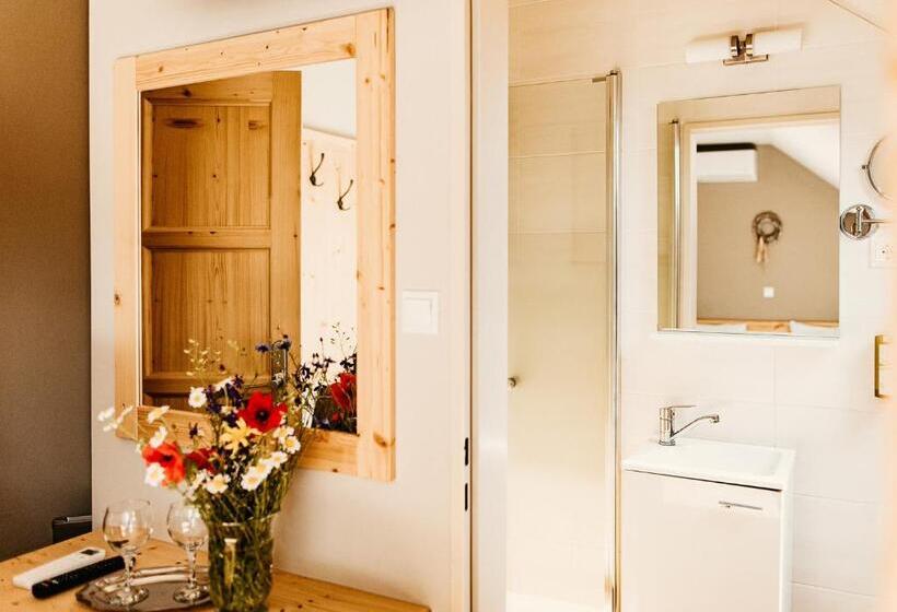 Bed and Breakfast Kakukk Vendéglő Panzió