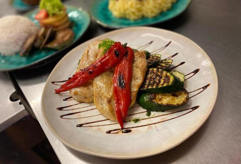 مبيت وإفطار Malom Club Panzió