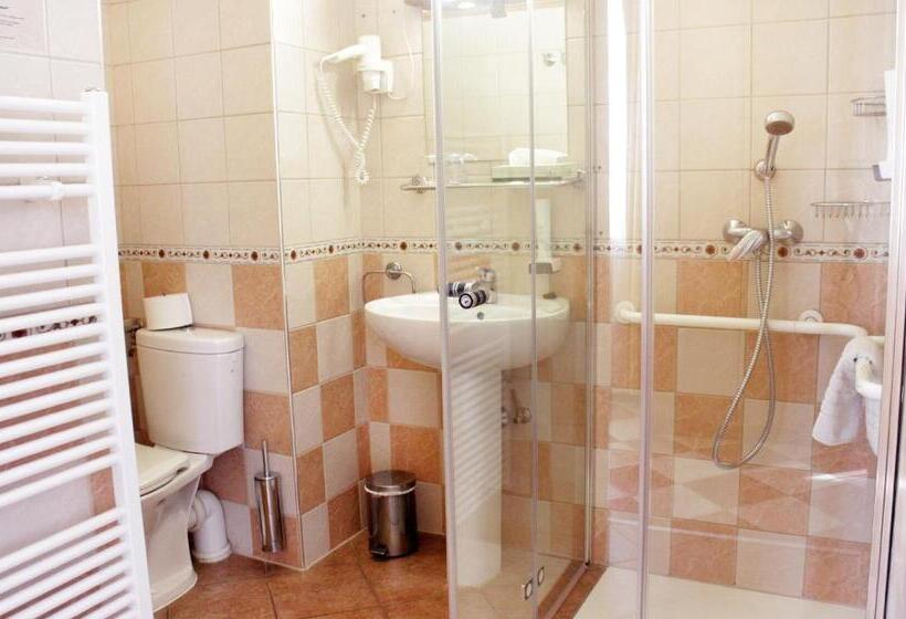 ベッドアンドブレックファースト Marben Panzió