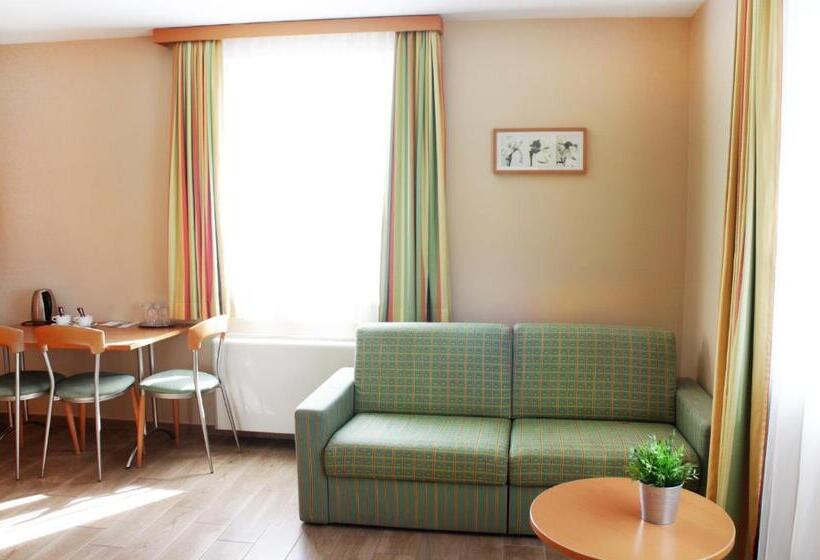 ベッドアンドブレックファースト Marben Panzió