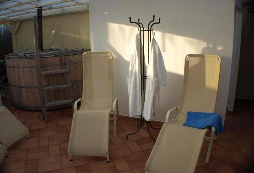 ベッドアンドブレックファースト Marben Panzió