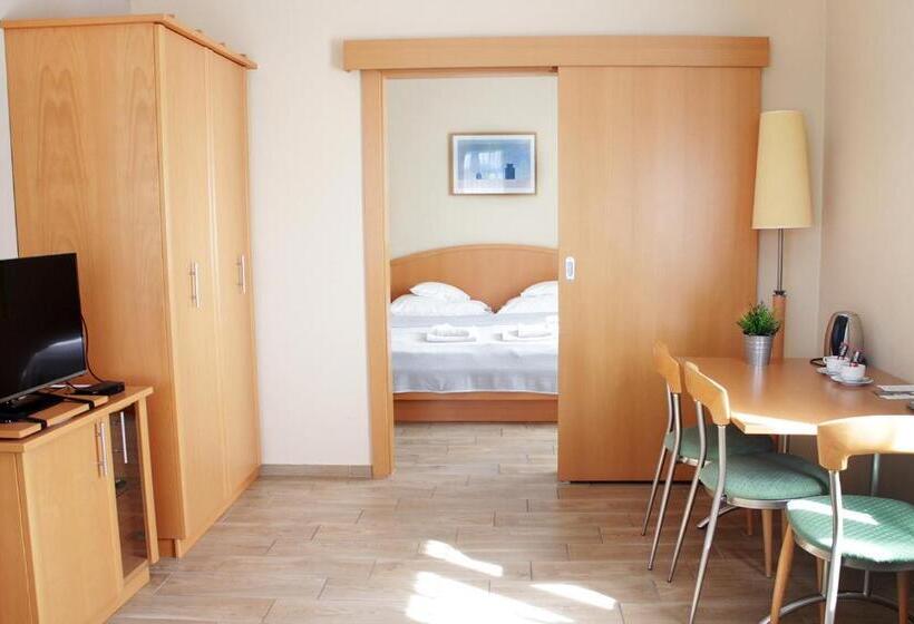 ベッドアンドブレックファースト Marben Panzió