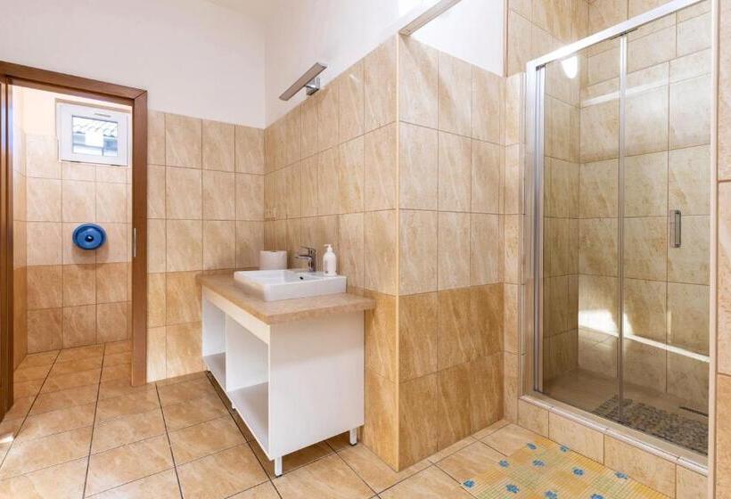 تختخواب و صبحانه Napfény Panzió és Rendezvényház