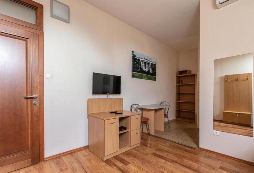 تختخواب و صبحانه Napfény Panzió és Rendezvényház