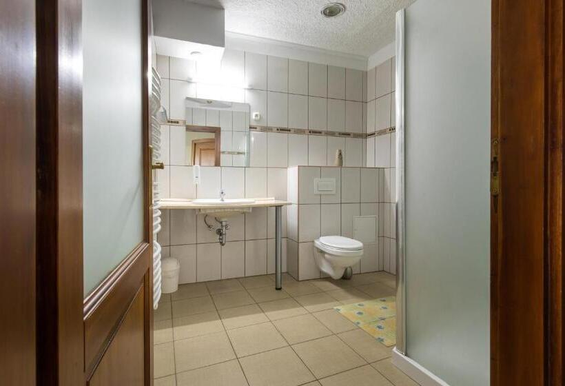 تختخواب و صبحانه Napfény Panzió és Rendezvényház