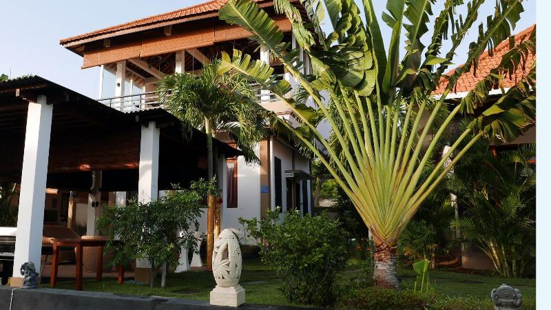 צימר Ocean Villa Dive Resort   Tulamben