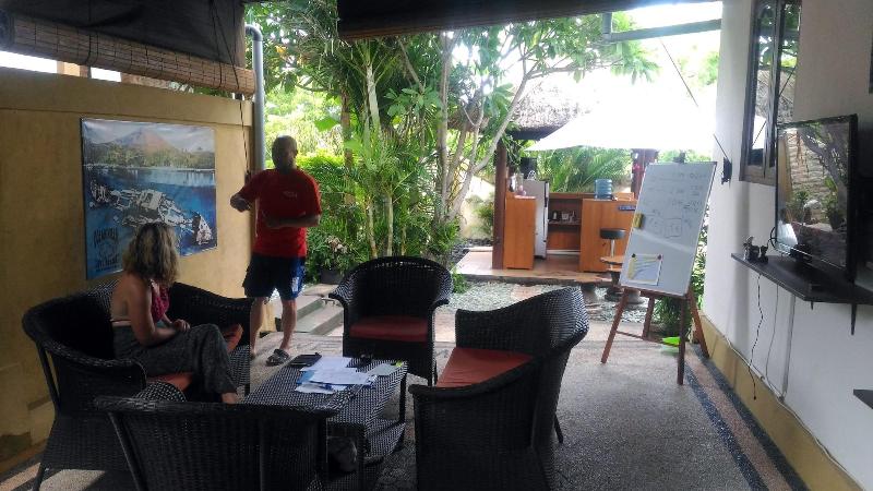 צימר Ocean Villa Dive Resort   Tulamben