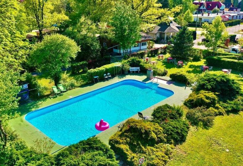 تختخواب و صبحانه Romantik Camping és Panzió