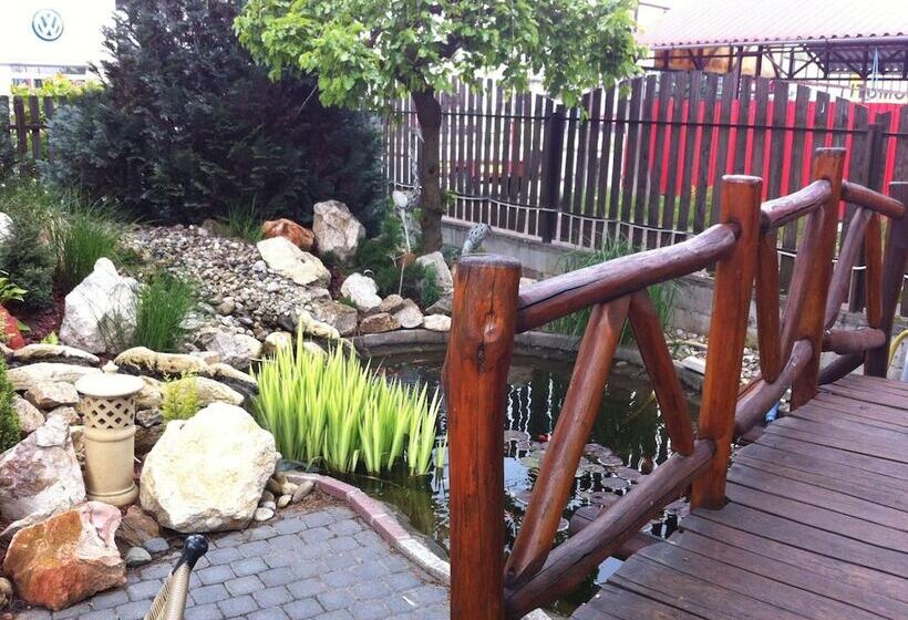 تختخواب و صبحانه Sarokhaz Panzio