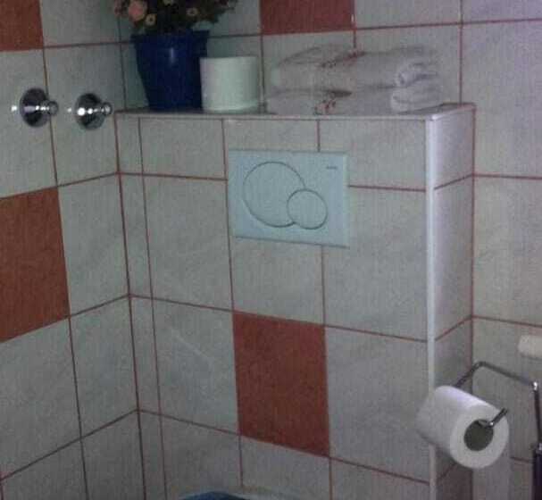 تختخواب و صبحانه Sarokhaz Panzio