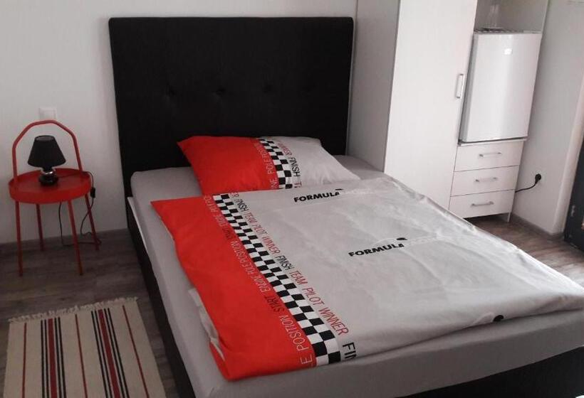 مبيت وإفطار Szalay Villa