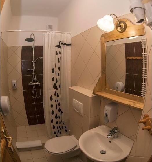 ベッドアンドブレックファースト Szent Gellért Borház és Vendégfogadó