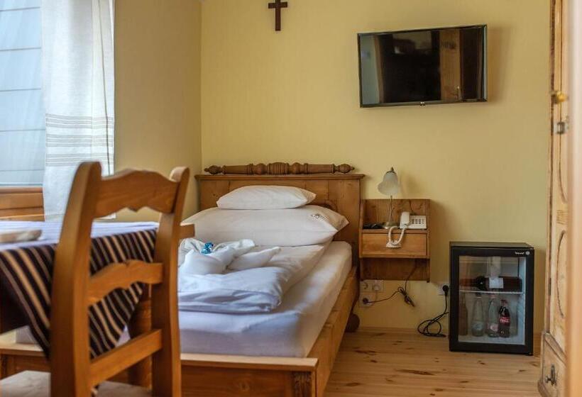 Bed and Breakfast Szent Gellért Borház és Vendégfogadó