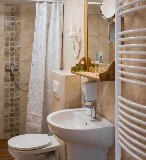 Bed and Breakfast Szent Gellért Borház és Vendégfogadó