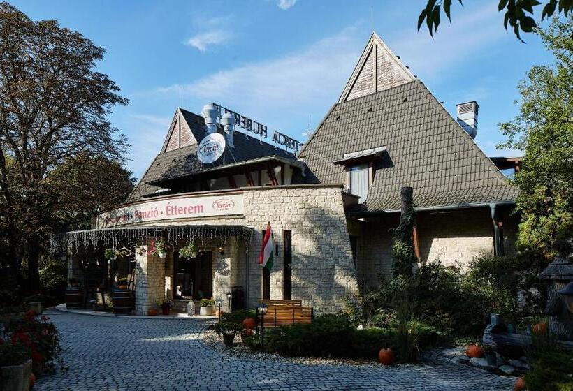 مبيت وإفطار Tercia Hubertus Panzió