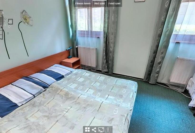 Bed and Breakfast Tímárház Panzió