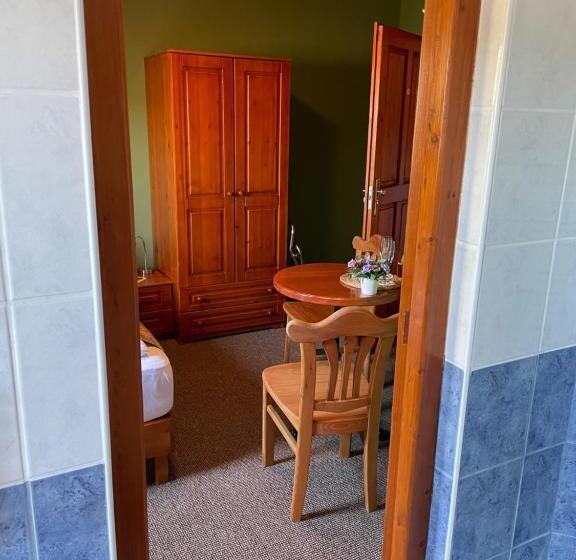 민박 Villa Astoria