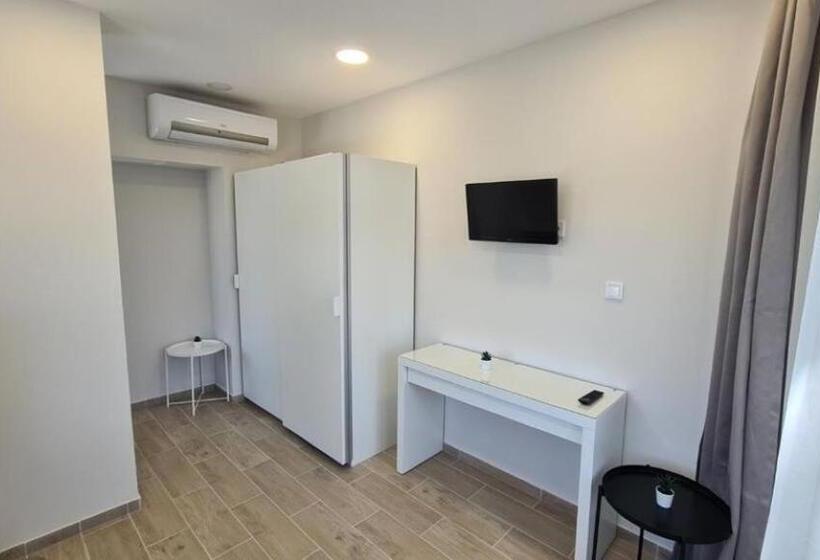 ベッドアンドブレックファースト Xendala Panzió