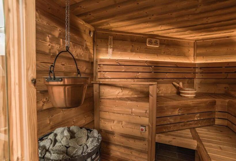 Borhotel Sziluett Farkasmály