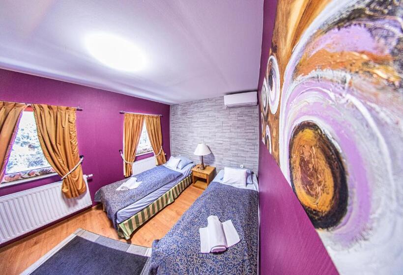 Borhotel Sziluett Farkasmály