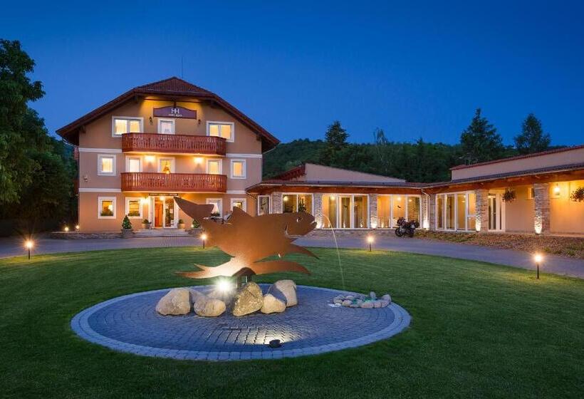 Honti Wellness és Konferencia Szálloda