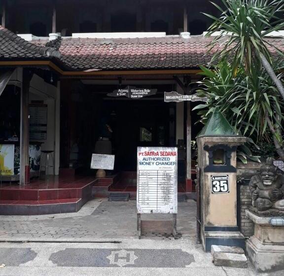Отель Agung And Sue Watering Hole I