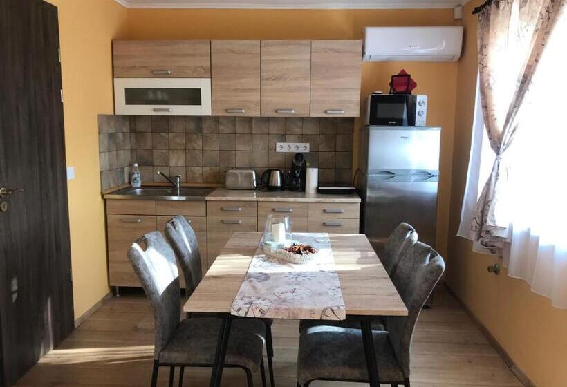 فندق Aqua Land Villapark